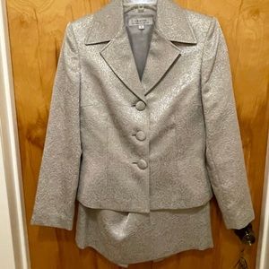 Tahari formal suit